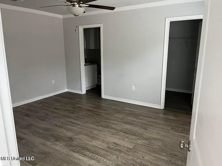 13151 Turtle Creek Pkwy — Photo 13