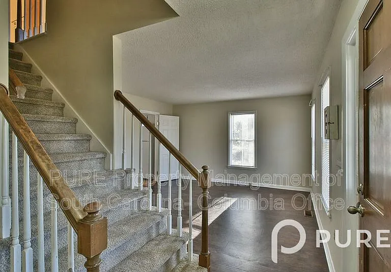 101 Briarcliffe E — Photo 17