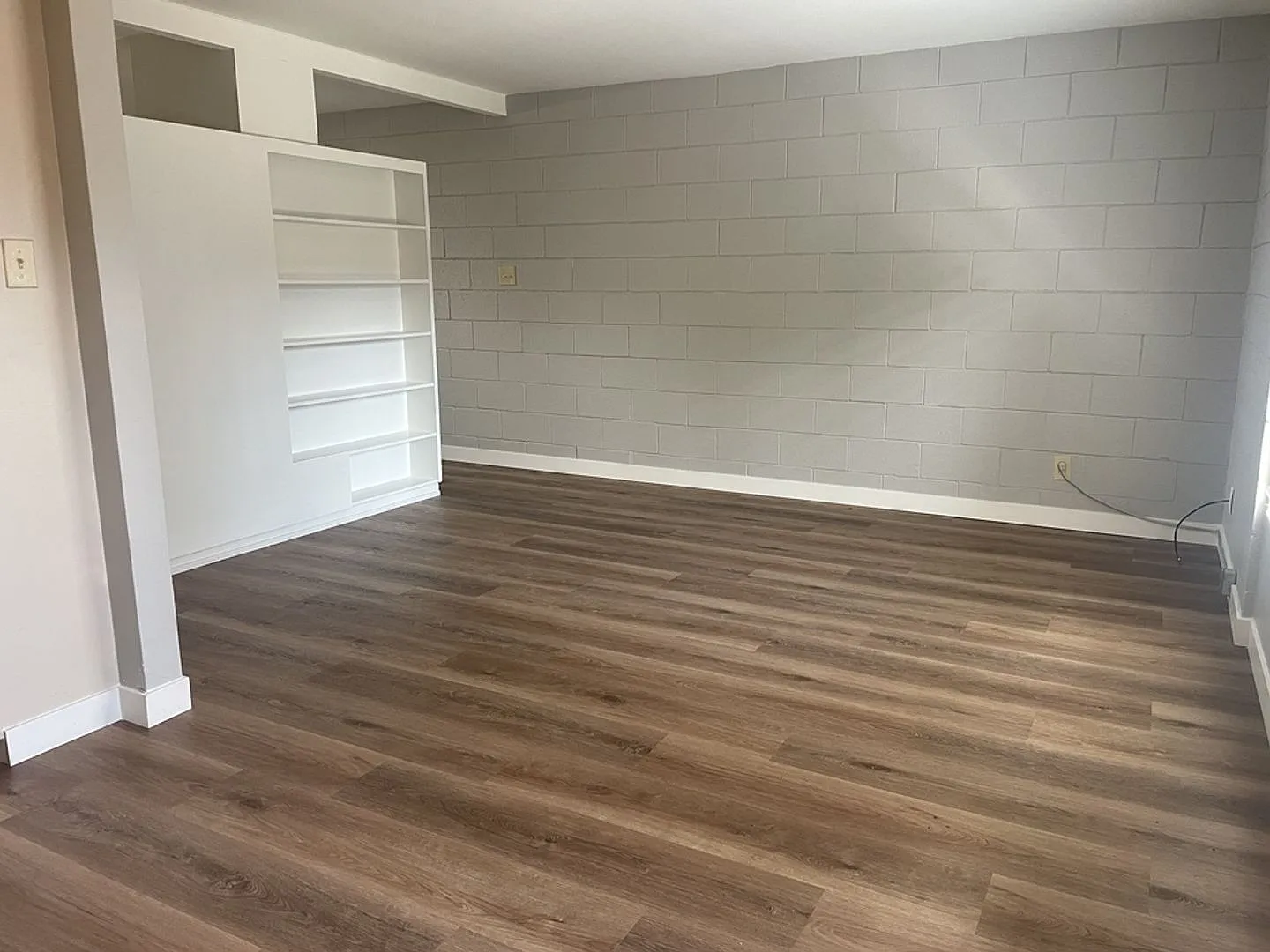 828 D St — Photo 4