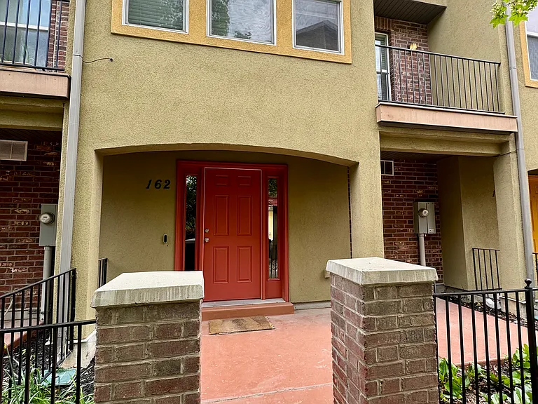 162 W Lady Bank Way — Photo 1