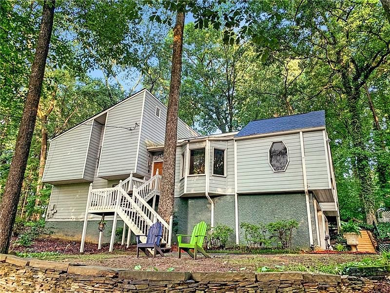 1st image of 1200 Laurel Summit Dr SE