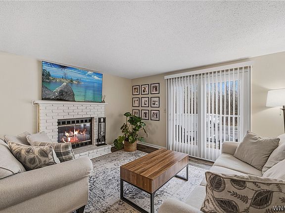 3rd image of 4613 Chestnut Ridge Rd APT K