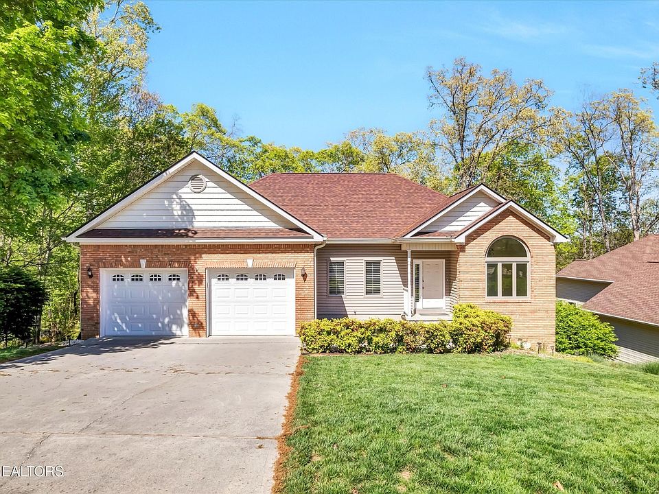 1st image of 213 Osage Ln
