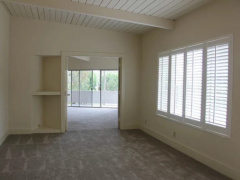 140 Evans Ave — Photo 15