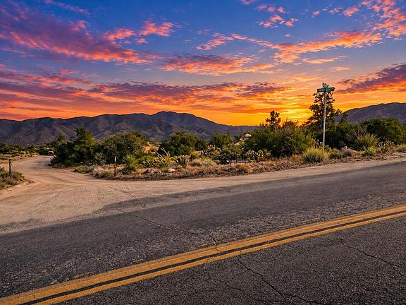 3rd image of LOT 16 Carrizo Rd