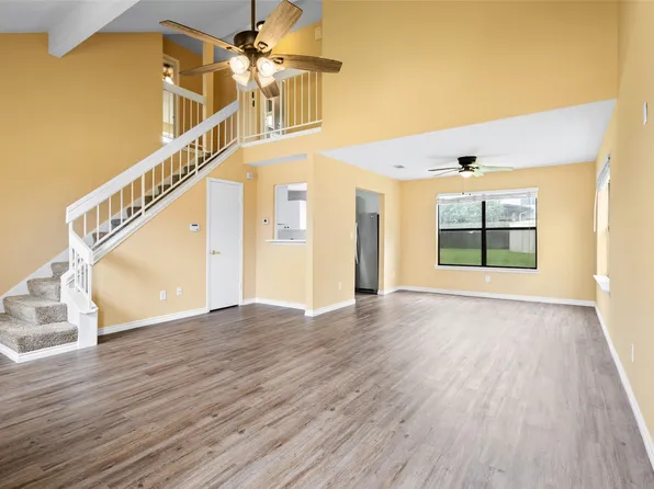 804 Wyndham Pl, Arlington, TX 76017