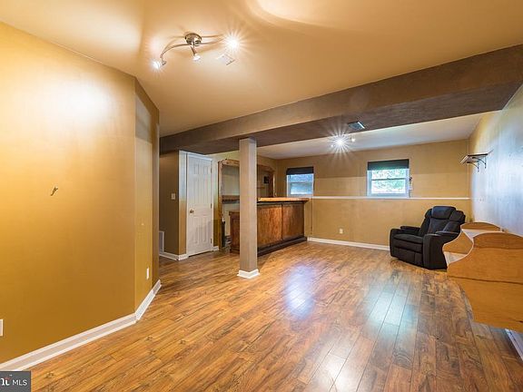 5th image of 22063 Caravel Ct