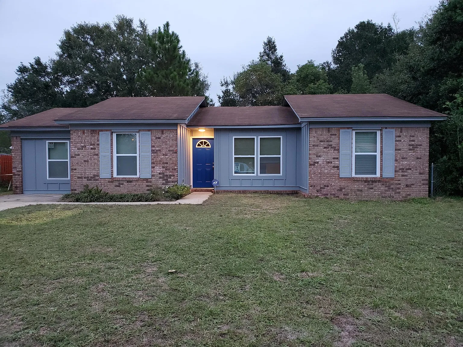 4 bed, 1363 sqft, $1,695 — Photo 1