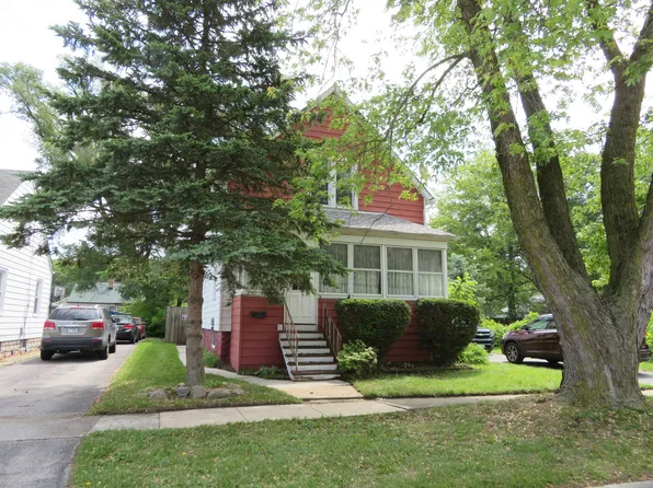 315 Blackstone St, Thornton, IL 60476