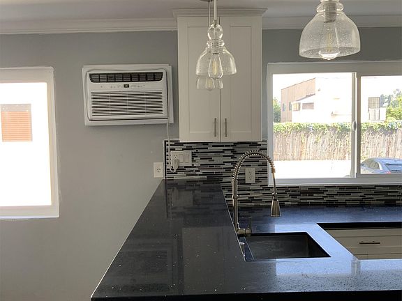 5th image of 620 N Benton Way APT 6