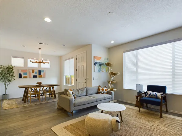 5222 Gold Hill Ln, Santa Fe, NM 87507