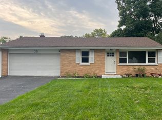 108 Hunters Path, Lake In The Hills, IL 60156