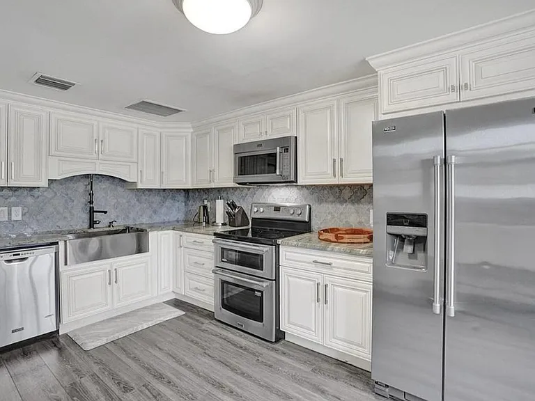 502 Rambling Drive Cir #1 — Photo 8