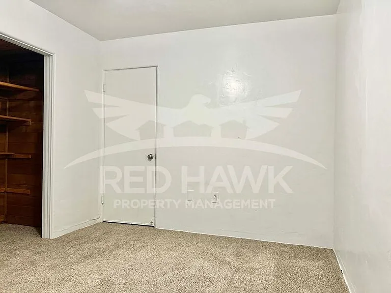 751 W 3rd Pl — Photo 15