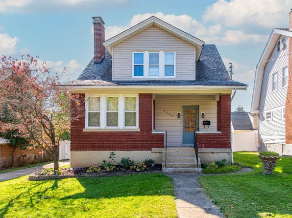 4135 Saint Martins Pl, Cincinnati, OH 45211