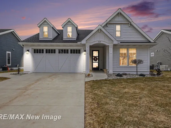 419 Copper Leaf Ct, Midland, MI 48642