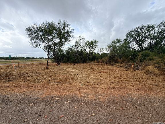 5th image of 220 County Road 4402 LOT PT LT
