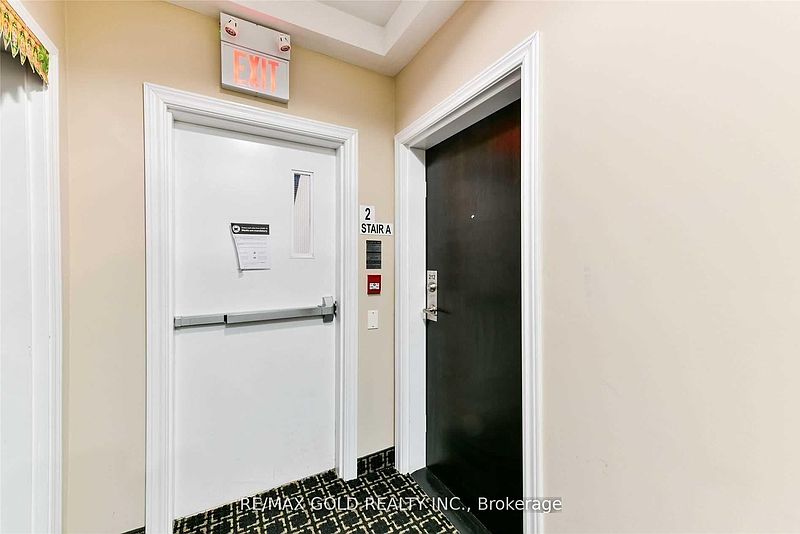 Oakville Townhouse for rent - 2 Bedrooms — photo 2