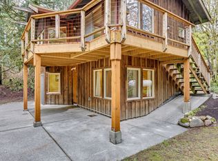 6466 NE Marshall Rd, Bainbridge Island, WA 98110