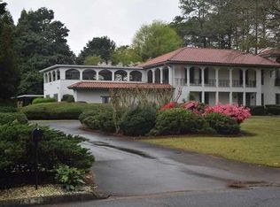 4476 Ridgegate Dr, Peachtree Corners, GA 30097