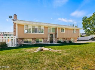 7508 Conover Dr, Yakima, WA