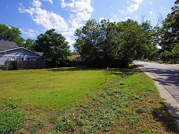 4th image of 1507 Hart St