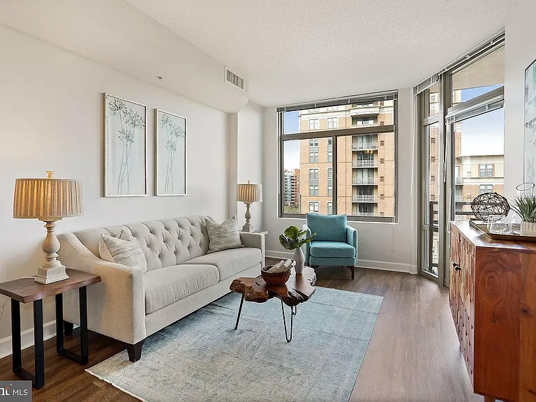 3650 S Glebe Rd #647 — Photo 38