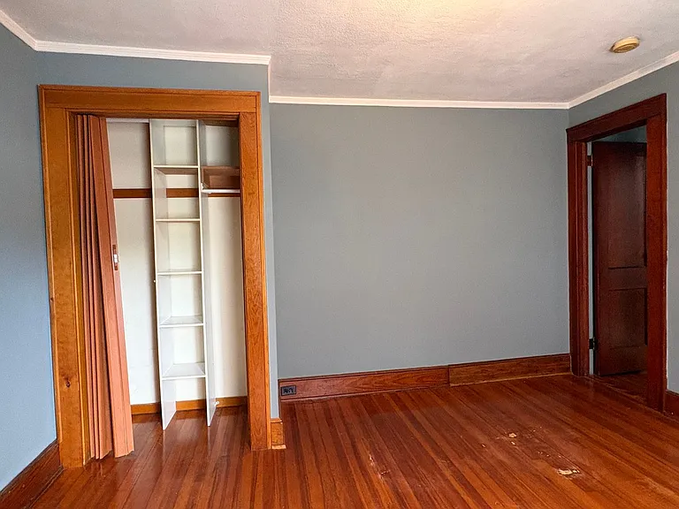 328 Main St - Red Pod — Photo 13