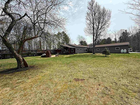 5th image of 18 McKabe Rd