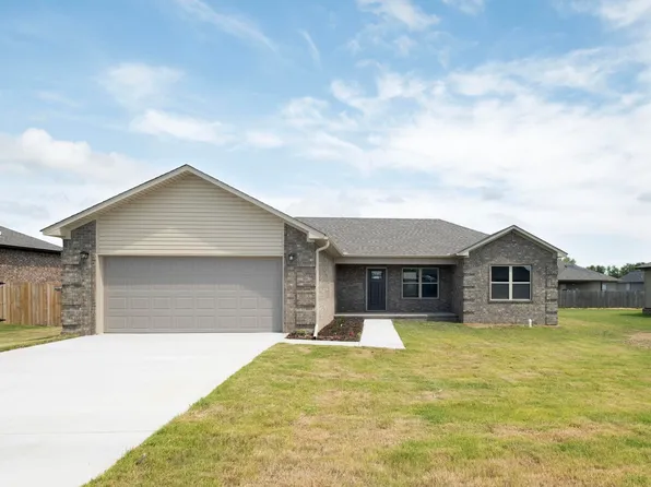 26 Remington Ln, Ward, AR 72176