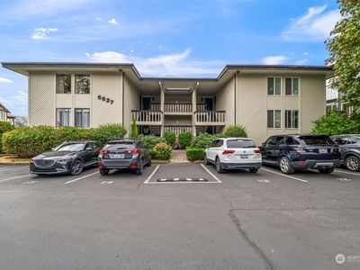 6627 Lakeview Dr #A301, Kirkland, WA, 98033