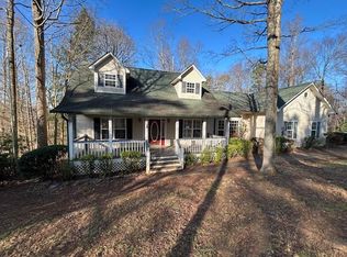 420 Hickory Ridge Dr, Ellijay, GA 30536