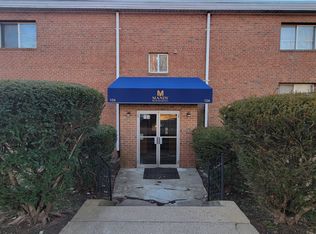 104 Lexington Ave APT 1, New Haven, CT 06513