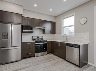130 N Redstone Walk NE #203, Calgary, AB T3N1M6