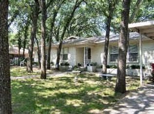508 Oak Hill Trl, Azle, TX 76020