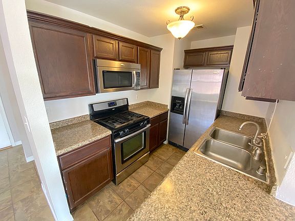 5th image of 11708 Imperial Gem Ave