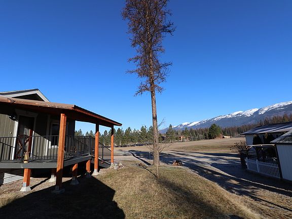 5th image of 30 Bear Creek Vlg