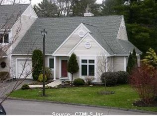 13 Greenwich Ln, Avon, CT 06001