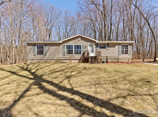 18792 Fir Dr, Big Rapids, MI 49307