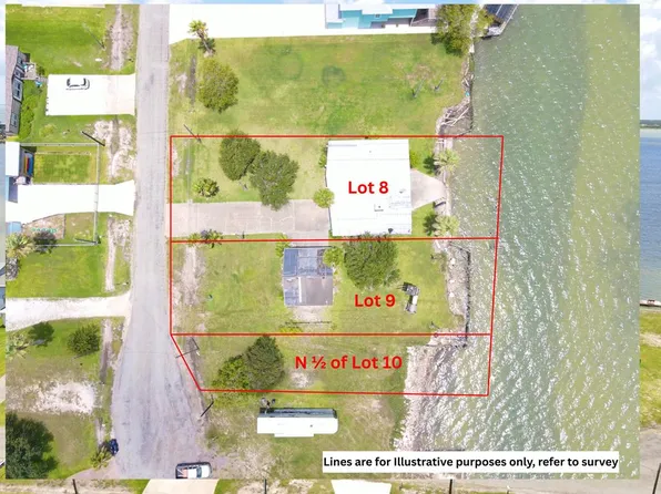 218 Pintail Ln, Rockport, TX 78382
