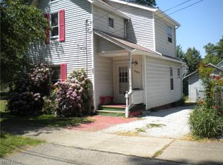 583 Brady Ave, Barberton, OH 44203