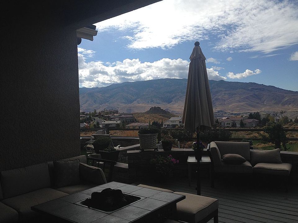 Raised Trek Deck lounge area