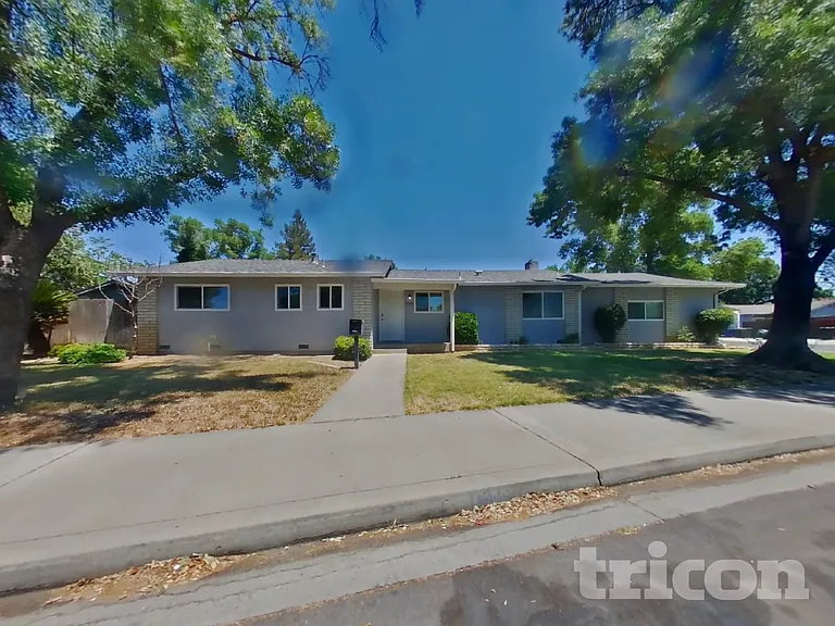 1200 Muirswood Way — Photo 2