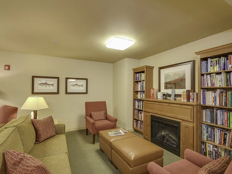 5207 W Hildebrand Blvd — Photo 6
