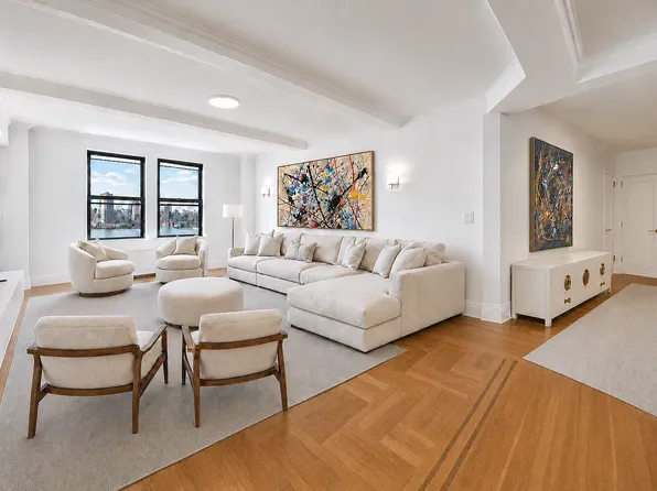98 Riverside Dr, New York, NY