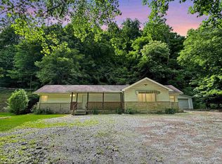 27 Wolfe Run Rd, Morgantown, WV 26508