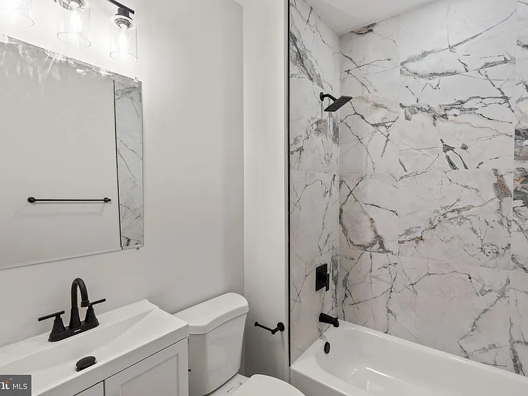 730 New Pittsburg Ave #2 — Photo 20