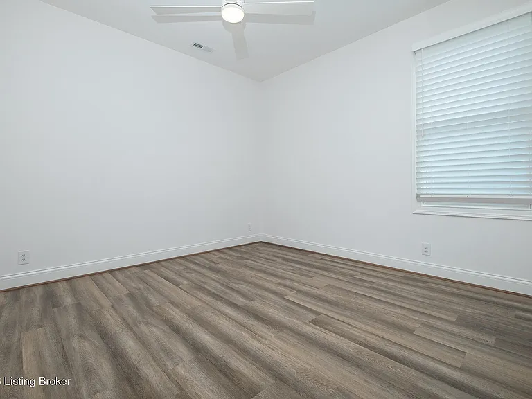 6024 Passionflower Dr — Photo 12