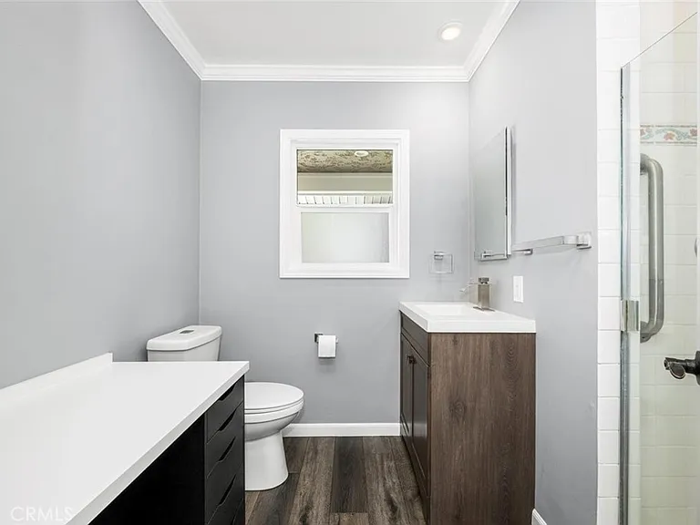 5818 Woodruff Ave — Photo 11