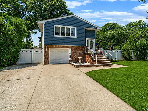 3rd image of 12 Fannie Drive